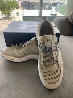 Under Armour Men's Breathable Mesh Sneakers in Light Olive and White